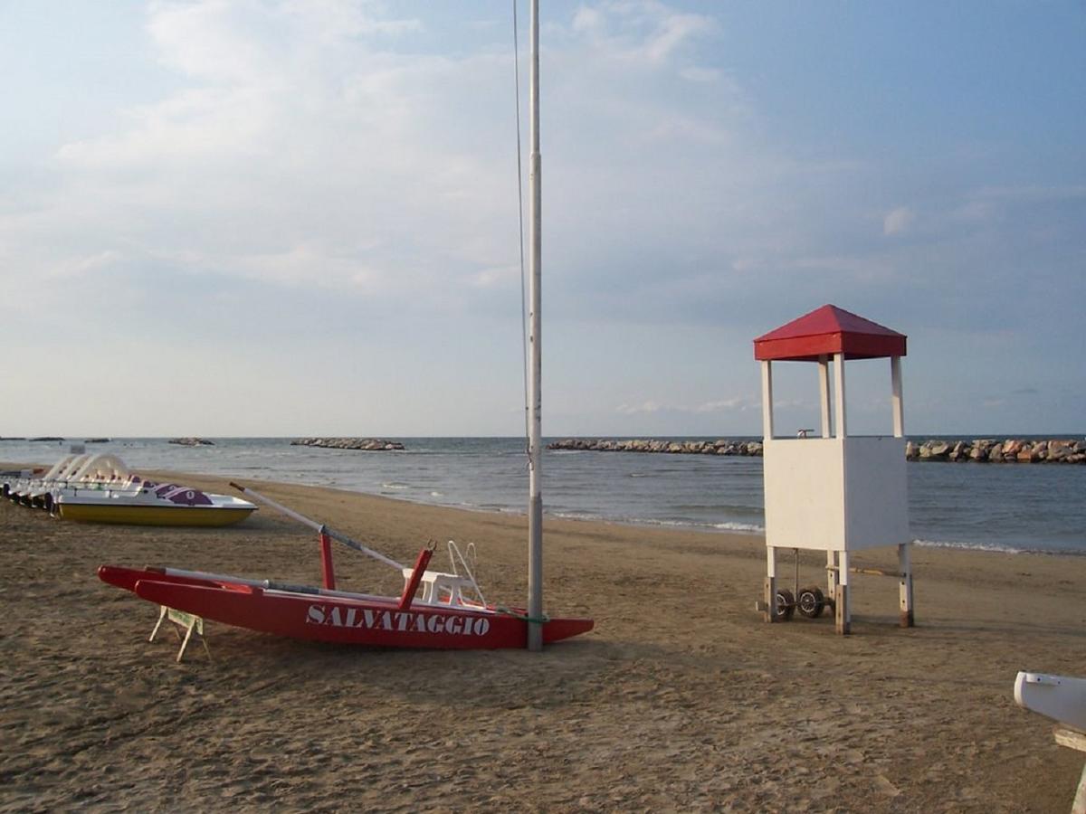 Residenza Nobel Appartamenti Rimini Esterno foto